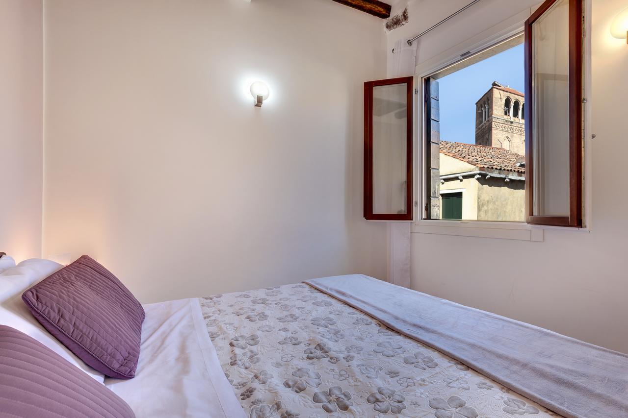 Botteri Palace Apartments By Wonderful Italy Venesia Bagian luar foto